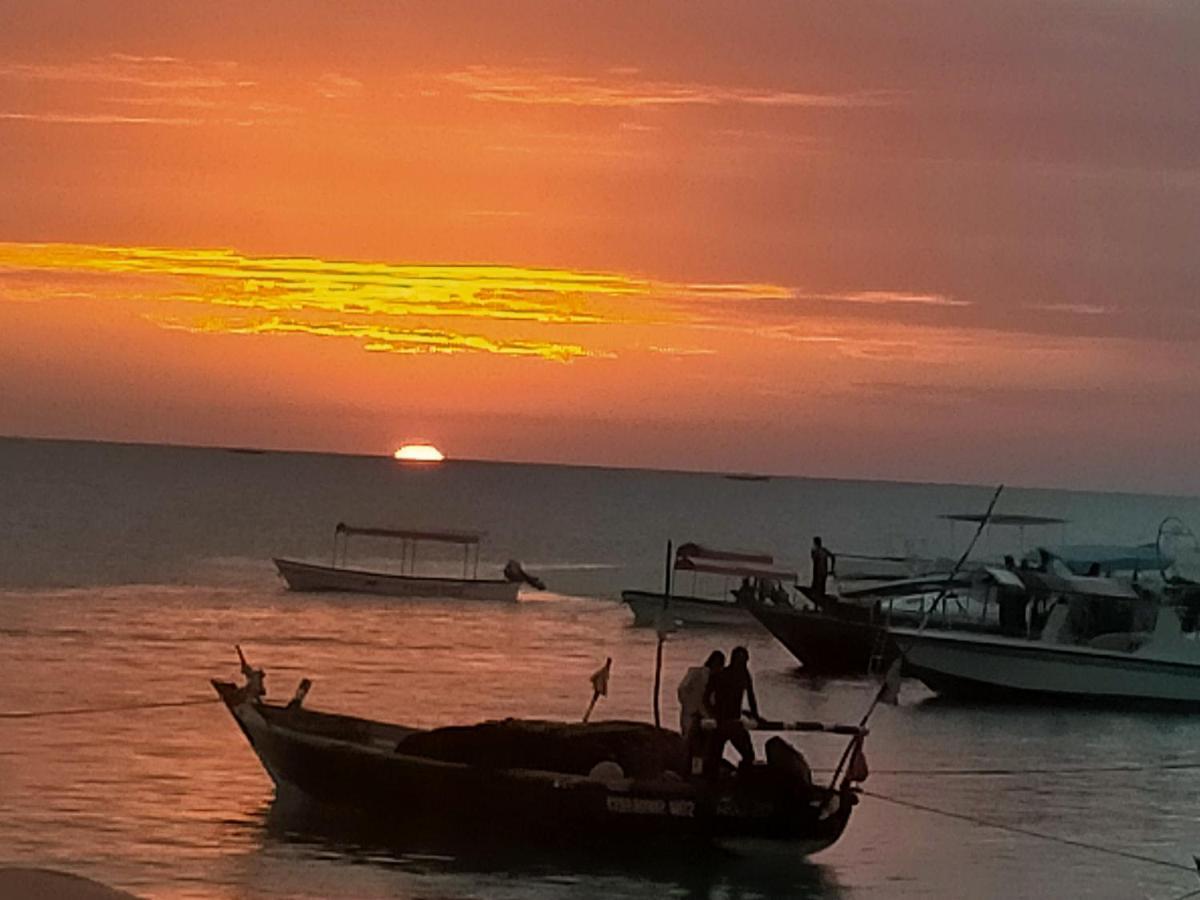 Mano Kendwa Beach Luaran gambar
